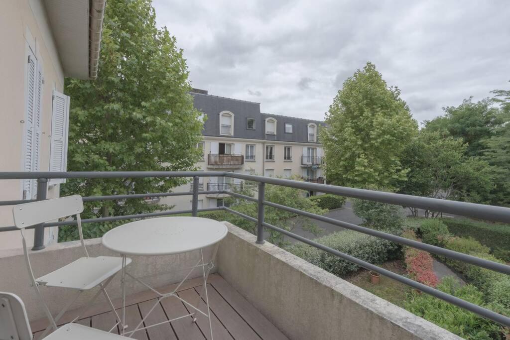 Family Disneyland Apartment Magny-le-Hongre Exterior foto